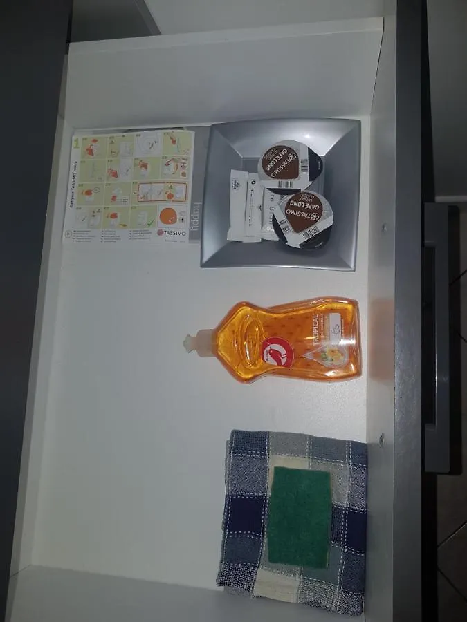 Charmant Studio De 30 M2 Tres Calme Avec Sa Grande Belle Terrasse Et Son Jardin Privatif Tremblay-en-France